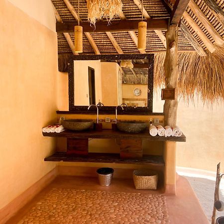 Gili Asahan Eco Lodge & Restaurant Exterior photo