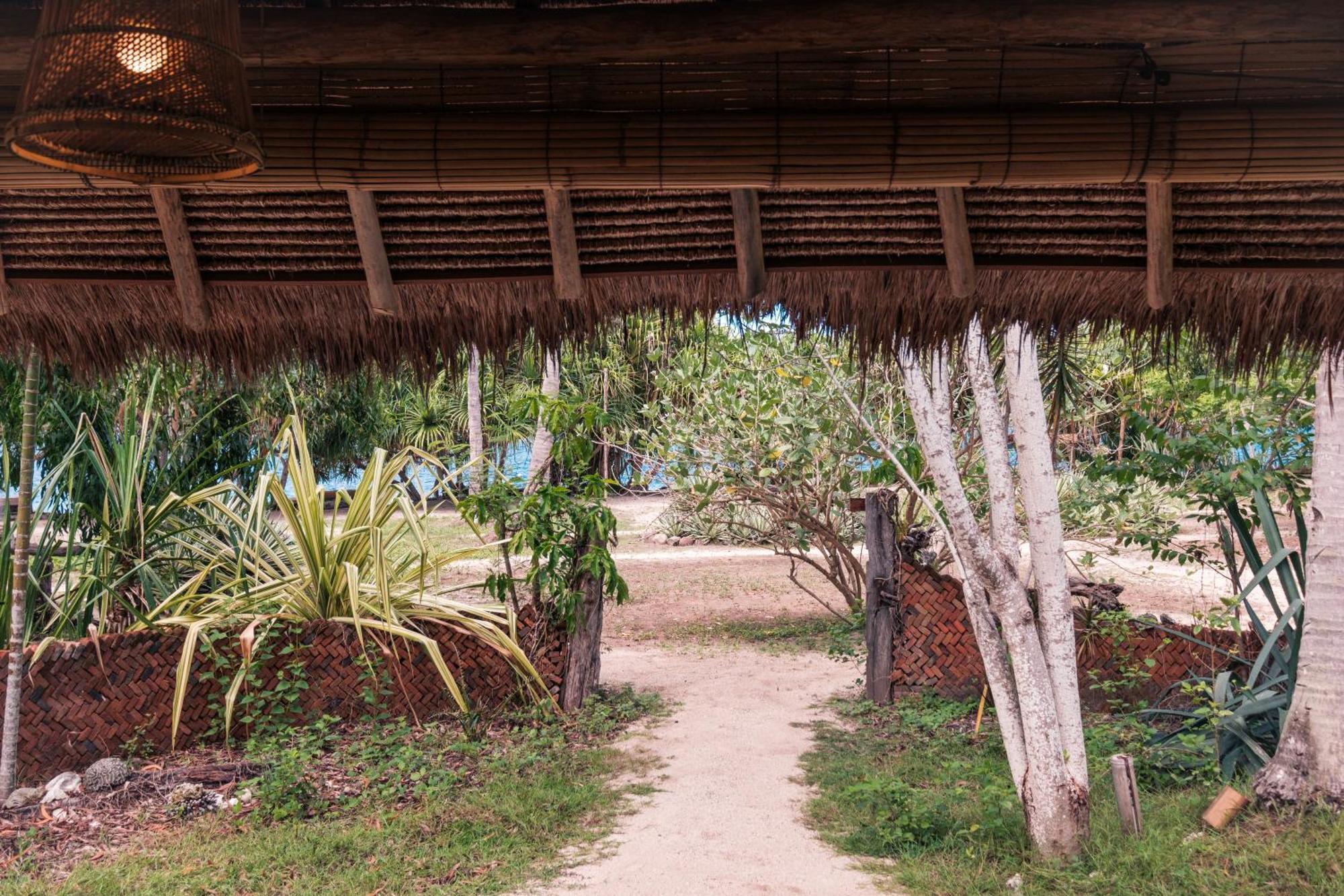Gili Asahan Eco Lodge & Restaurant Exterior photo