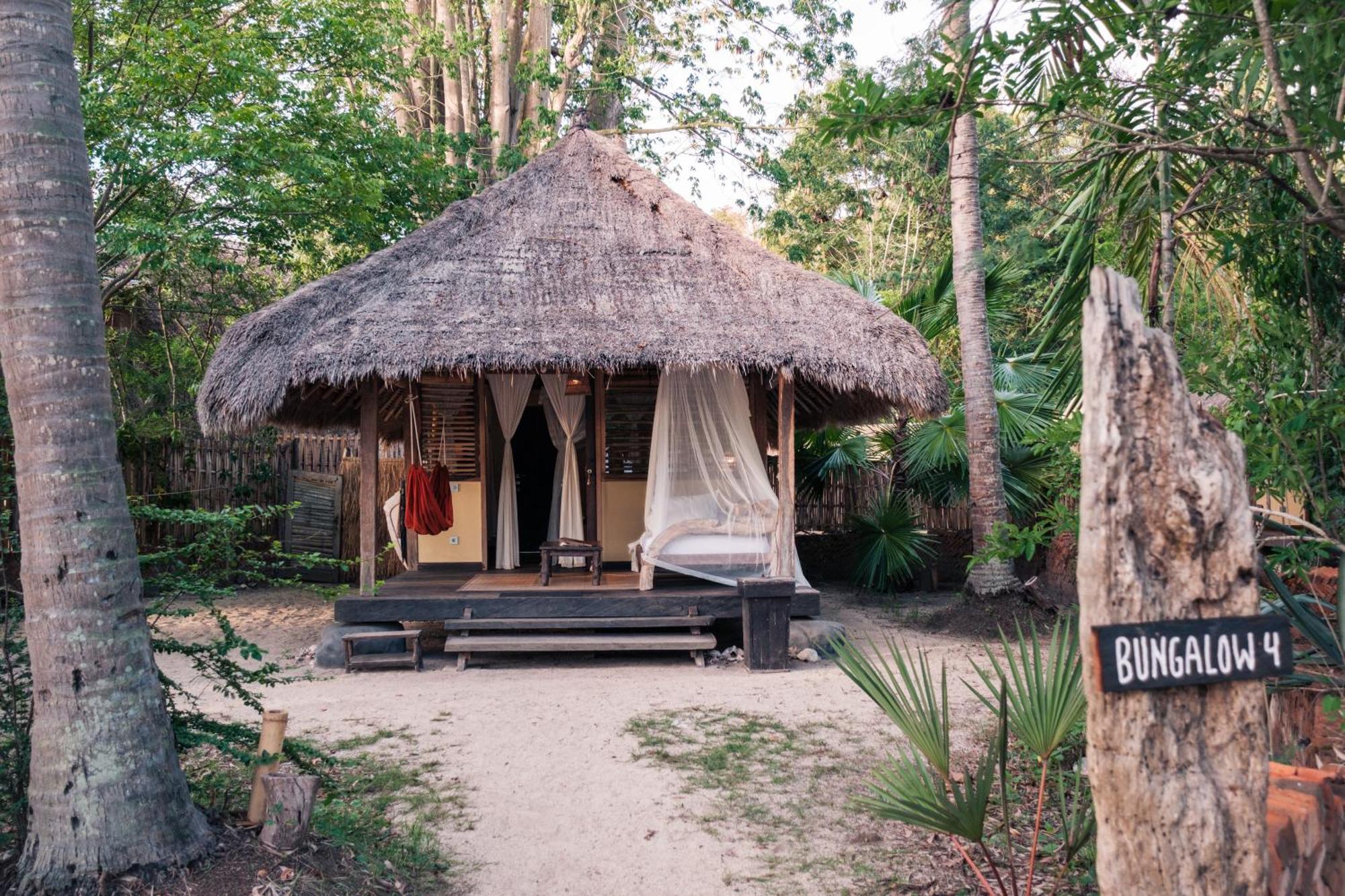 Gili Asahan Eco Lodge & Restaurant Exterior photo