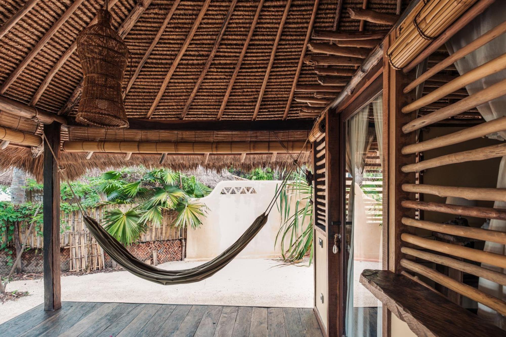 Gili Asahan Eco Lodge & Restaurant Exterior photo