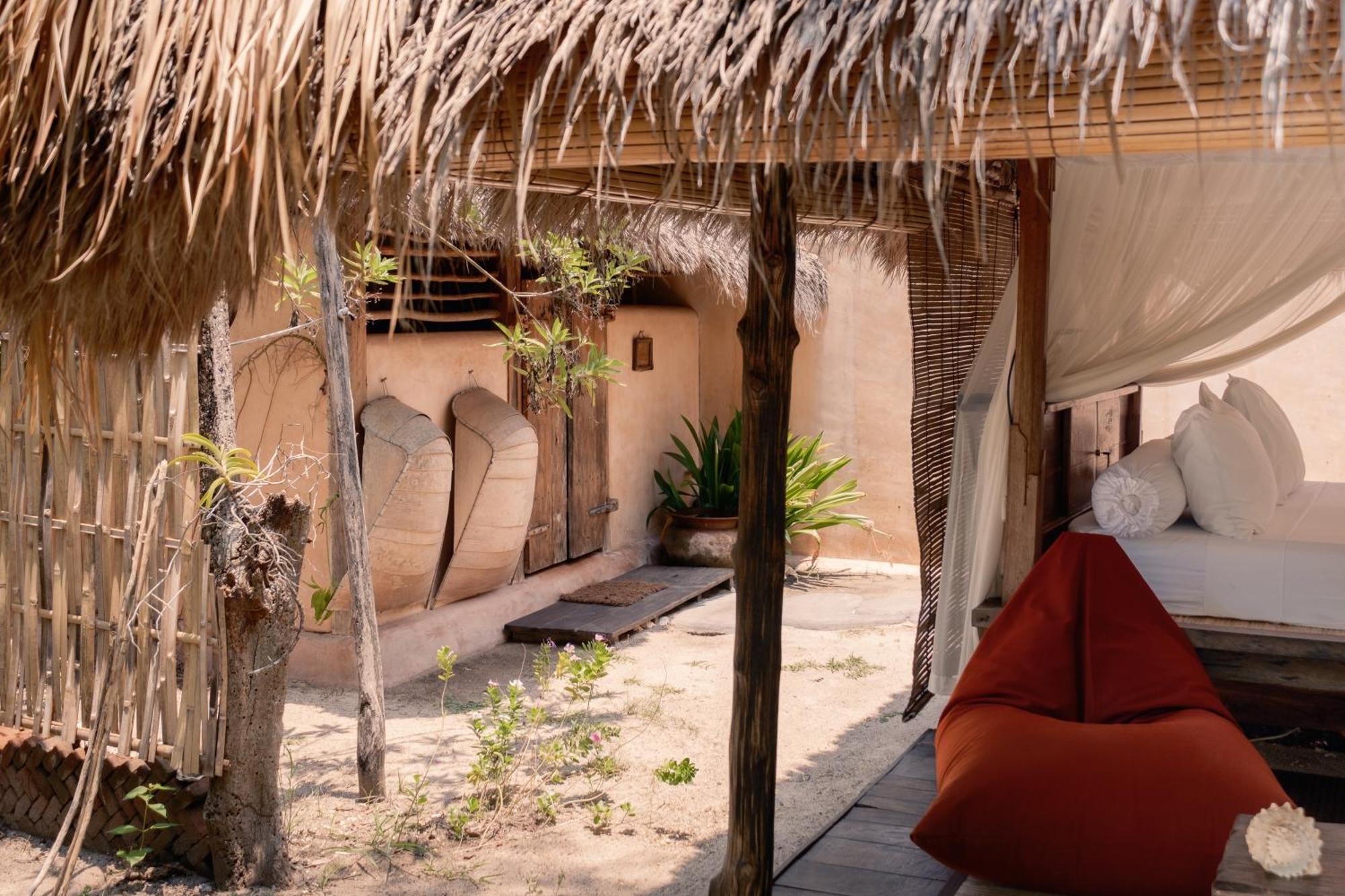 Gili Asahan Eco Lodge & Restaurant Exterior photo